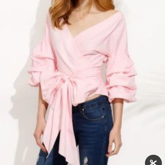 🌸Miss Selfridge🌸 wrap around shirt with puff sleeves🌸 - Picture 4 of 12